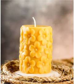 (1) Piece large flower pillar beeswax candle from home decor