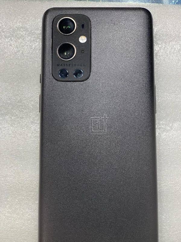 one plus 9 pro 8\256 0