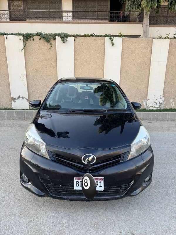 Toyota Vitz F Special Pkg 1