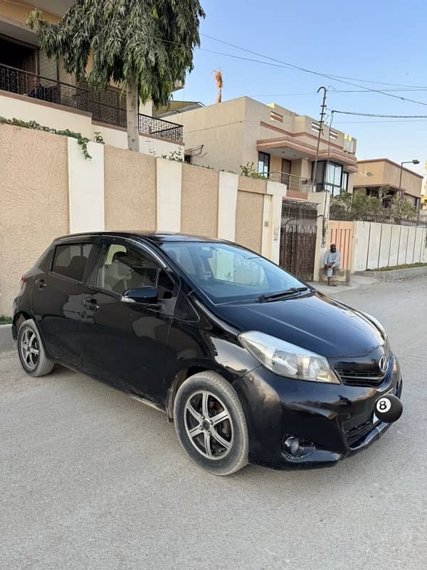 Toyota Vitz F Special Pkg 0