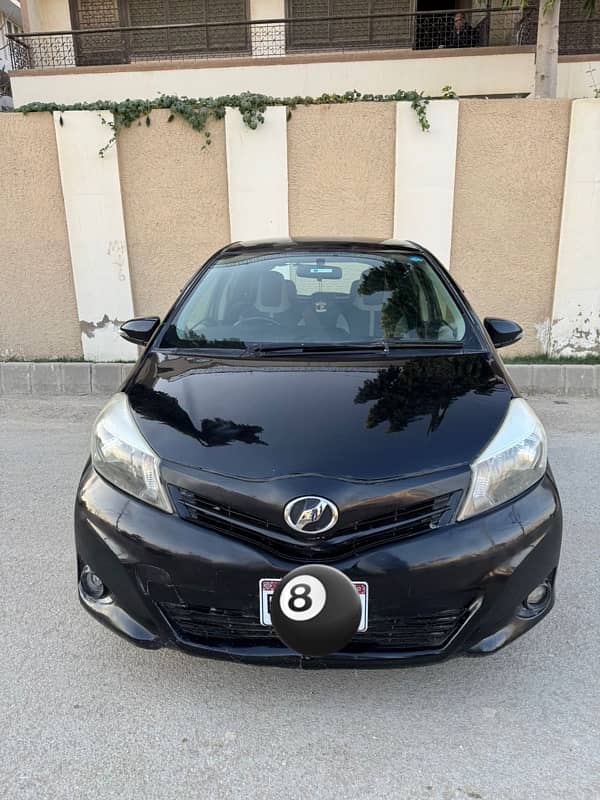 Toyota Vitz F Special Pkg 4