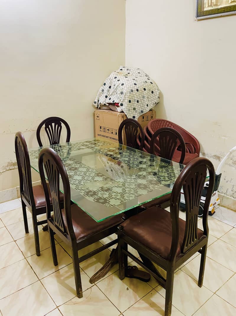 6 Person Dining Table 0