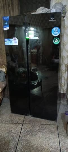 glass door urgent sale 9/10 fridge