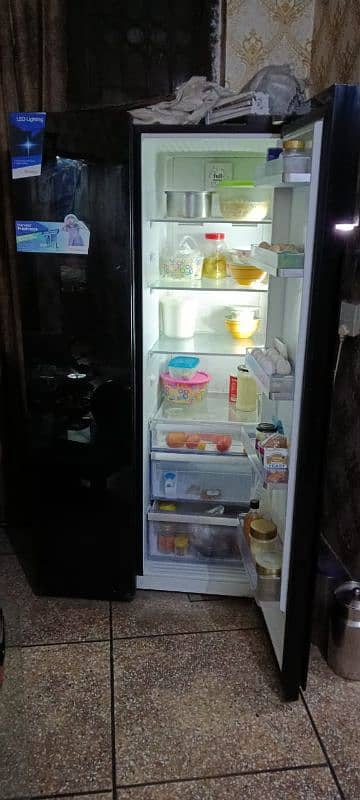 glass door urgent sale 9/10 fridge 1