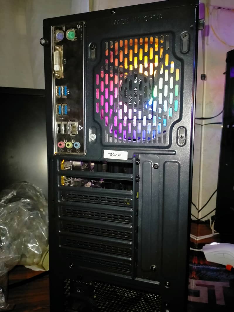 PC for Sale – Mint Condition, i5-6600 13