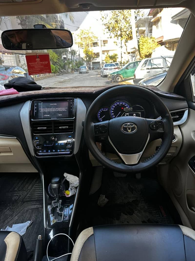 Toyota Yaris 2022 ActivX push start 7