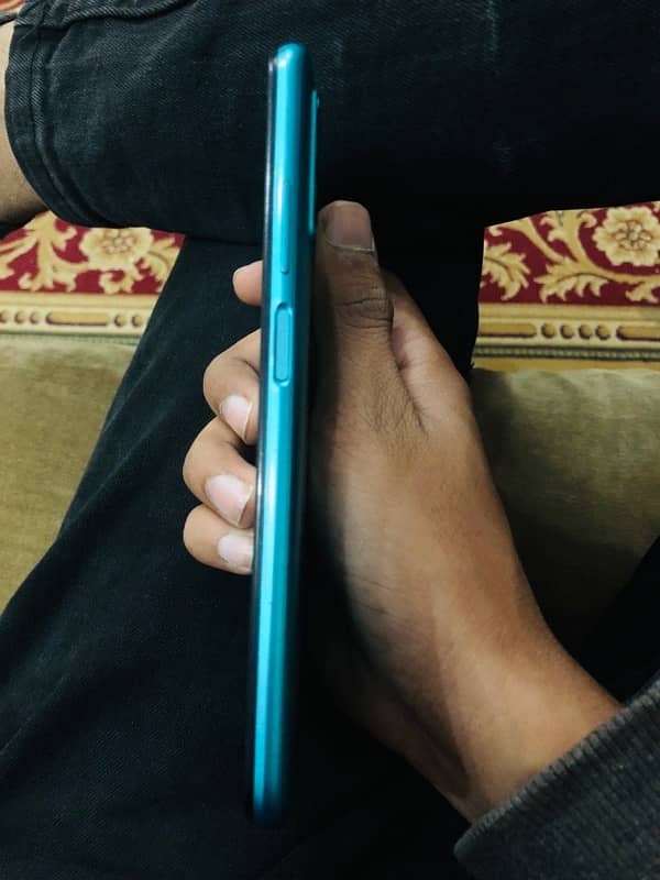 xiaomi redmi 9T 4 gb ram 64 gb Rom 4