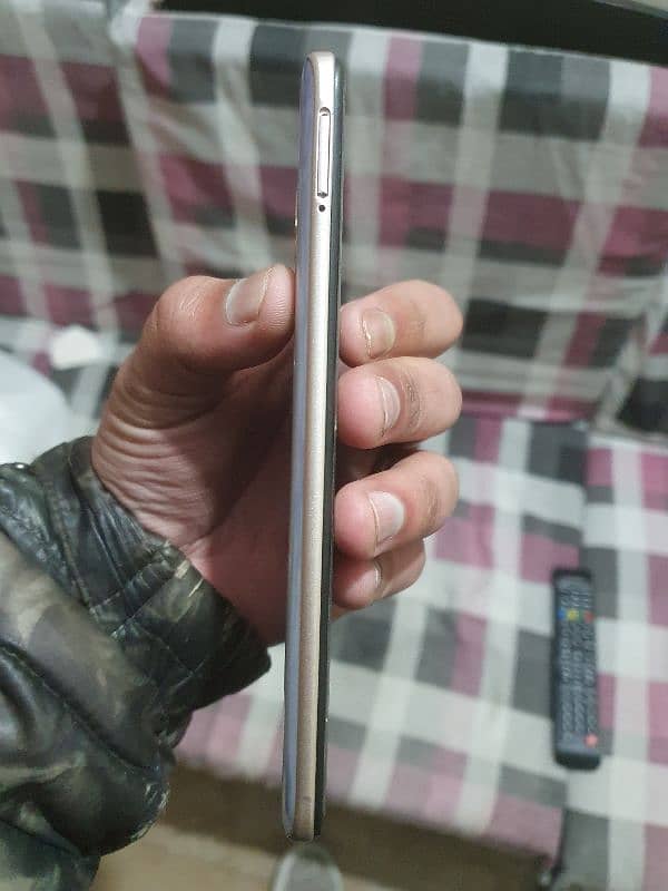 Vivo s1 pro 8/128 6