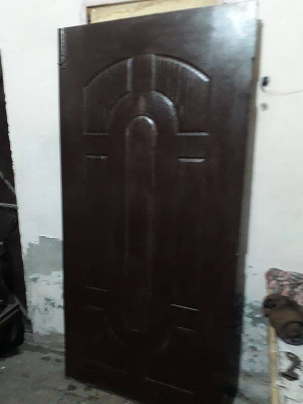 MALASIYA PANEL DOOR ALL OK HY PAINT B HUWA HY 2