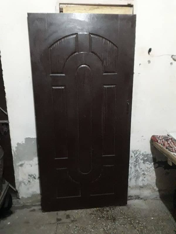 MALASIYA PANEL DOOR ALL OK HY PAINT B HUWA HY 5