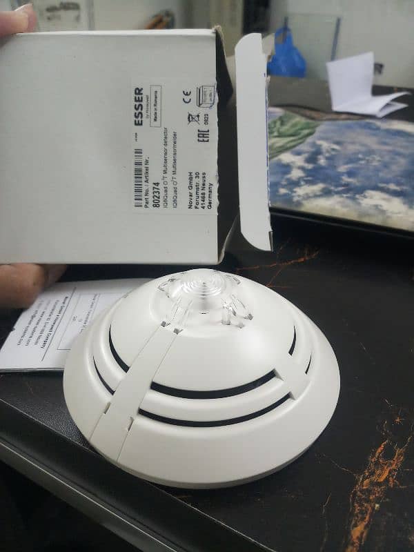 Smoke detector Esser by Honeywell 0