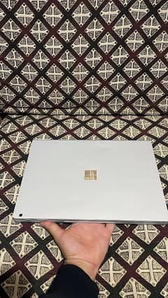 Surface Book 2 IntelCore i7 8th Gen  2GB Gtx 1060 8GB RAM 256GB  SSD