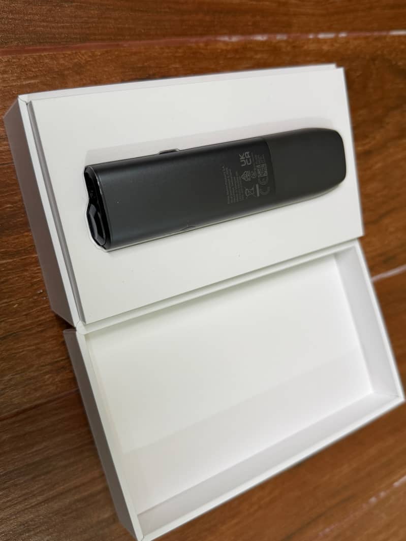 Iqos Iluma One w Box & Packs (Less than 1 month used) 3