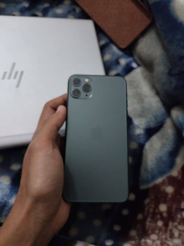 iPhone 11 Pro Max 256GB | 83% BH |Non-PTA |Face ID & TrueTone Ok 4