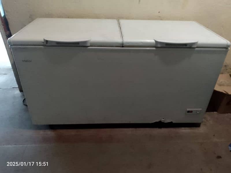 Selling of Double Door Freezer ( Deep Freezer) 0