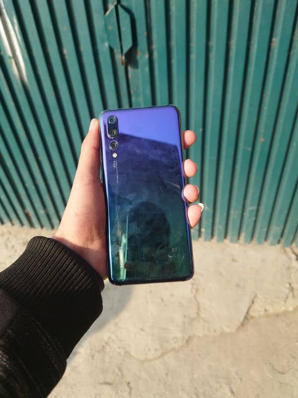 huawei p20 pro official pta approved 2