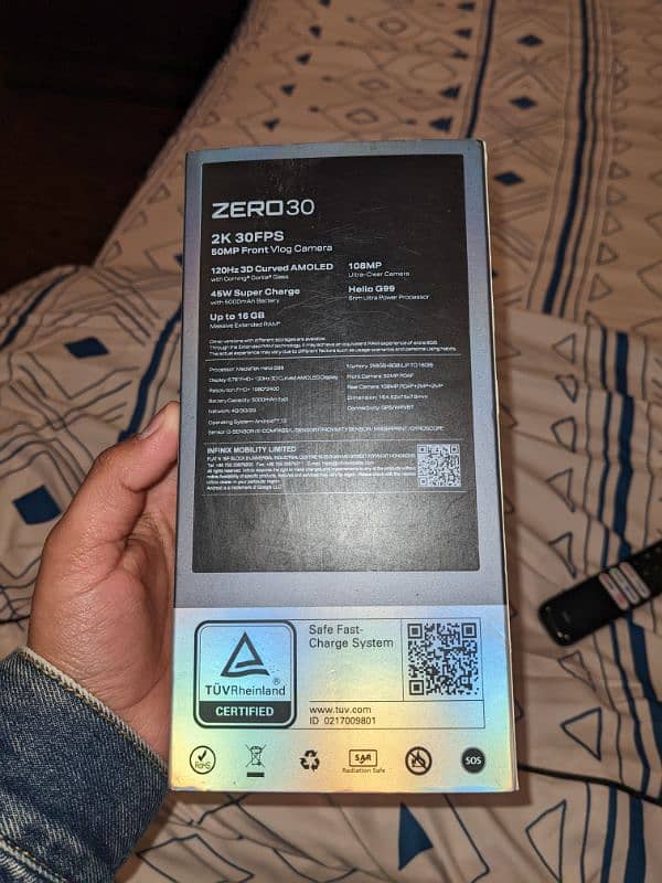 Infinix Zero 30 Best Phone 10/10 condition 5