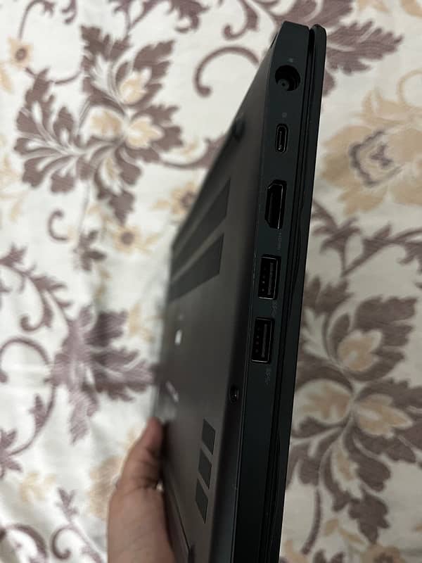 Dell 7490 Touch laptop 8