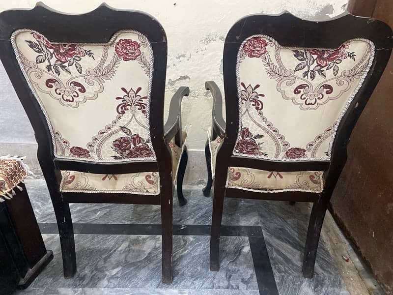 chairs 3