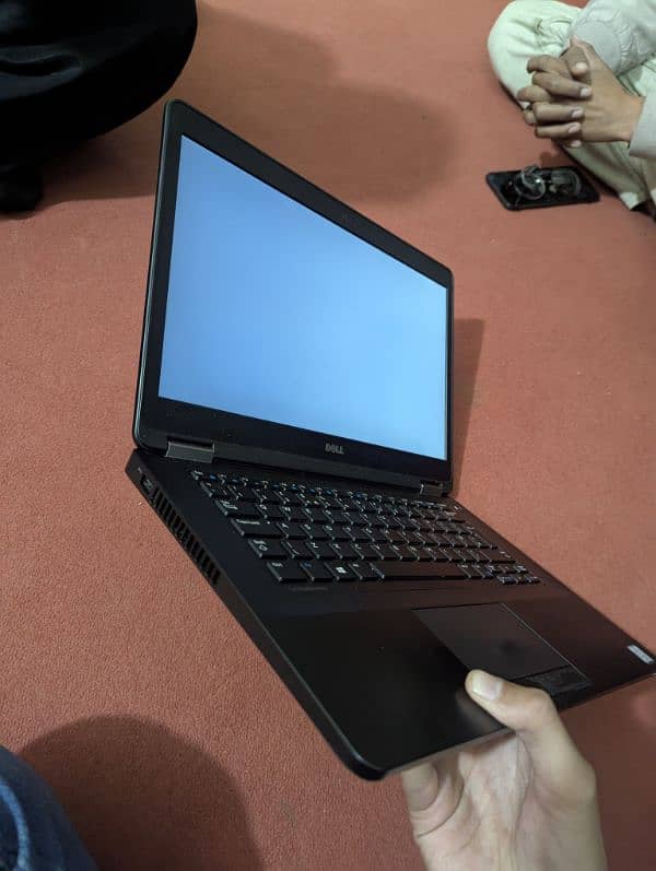 Dell latitude 5470 i5 8Rm 256ssd 0