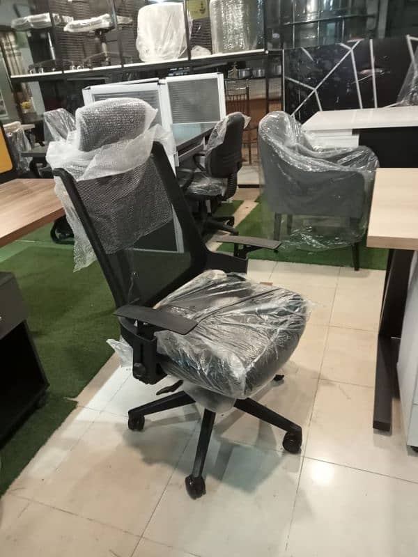 EXECUTIVE CHAIR,COMPUTER CHAIR,CHAIR,TABLES ,WORKSTATION 9