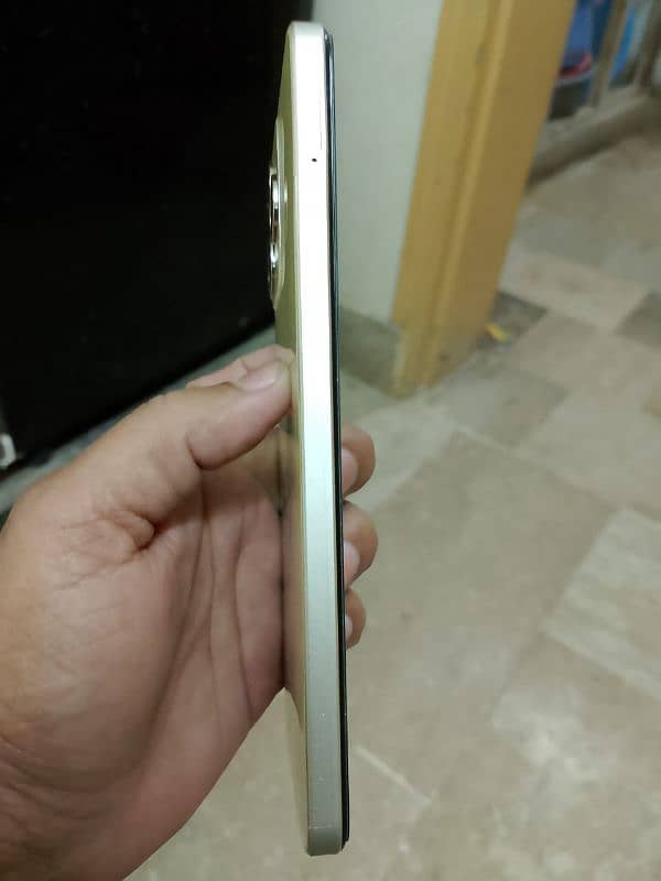 Realme C-53 6+6/128GB in new condition 6