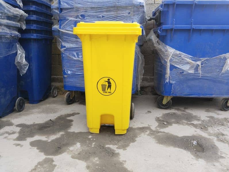 Dustbin 240 liter with center paddle / garbage bin / bin / trashbin 2