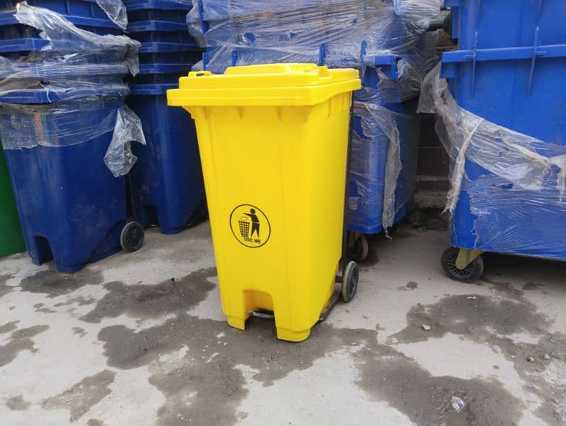 Dustbin 240 liter with center paddle / garbage bin / bin / trashbin 8