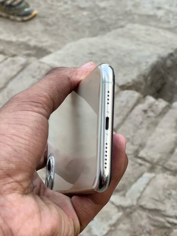 iphone 11 pro max pta prove 64gb 4