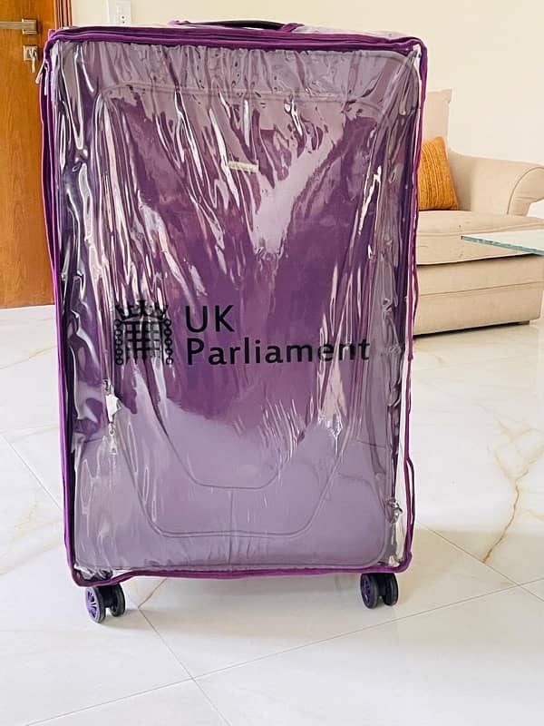 UK PARLIAMENT Luggage Bag 1