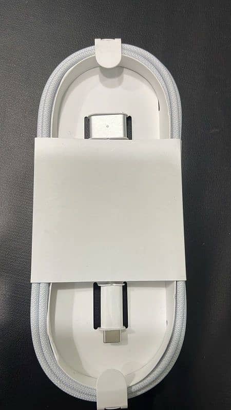 Apple magasafe 3 cable 1