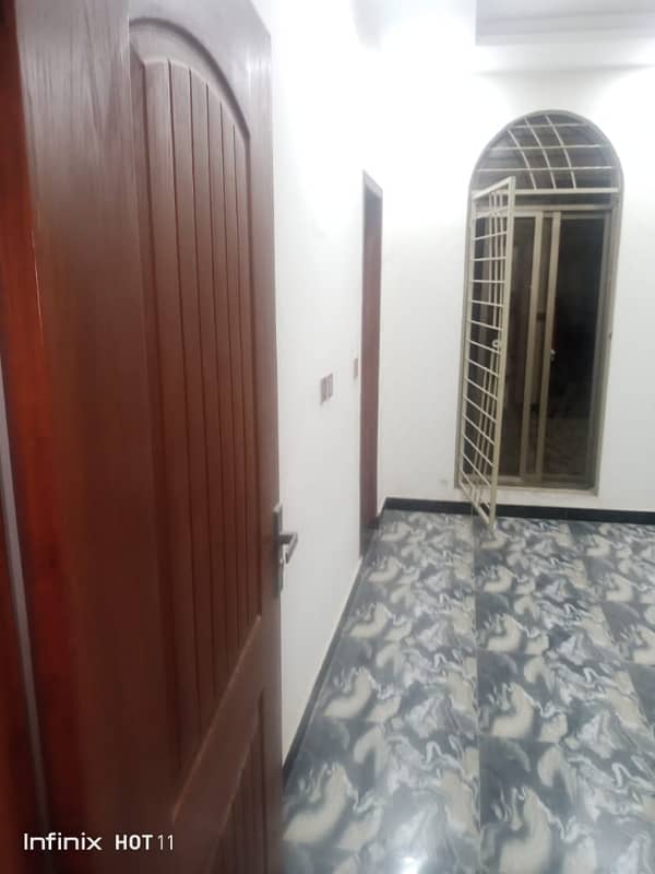 5 MARLA UPPER PORTION FOR RENT IN ALLAMA IQBAL TOWN NEELAM BLOCK LAHORE 15