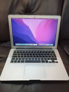 Apple MacBook Air 2017 Core i5 ,8GB RAM, 128GB SSD Hd Graphics 6000