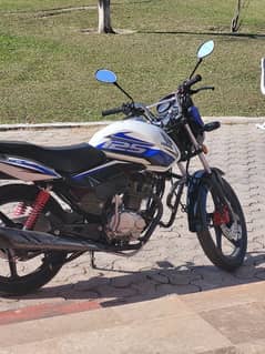 Honda CB 125 F