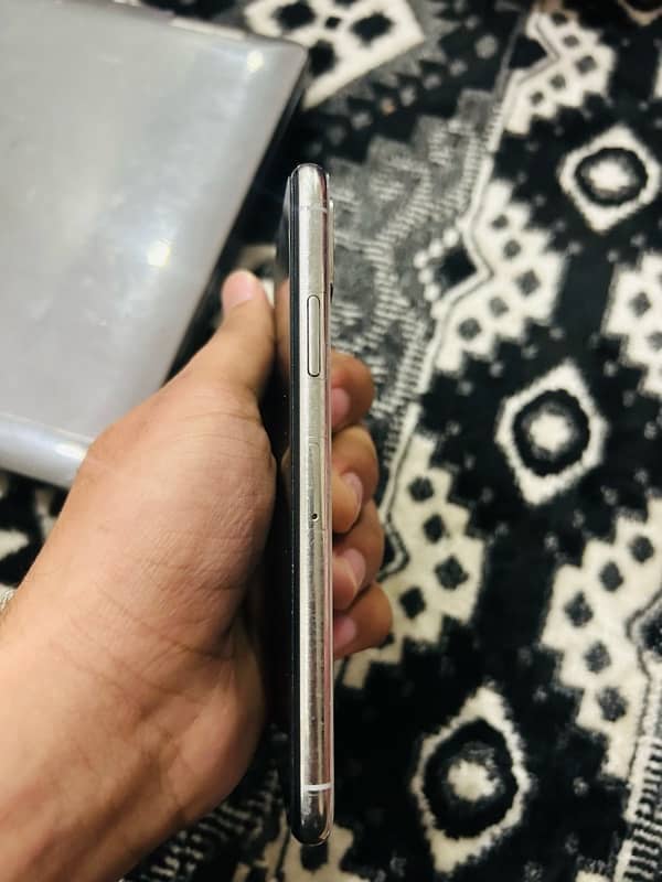 iPhone XS 256Gb Pta 3