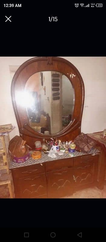 wooden Dressing Table 10