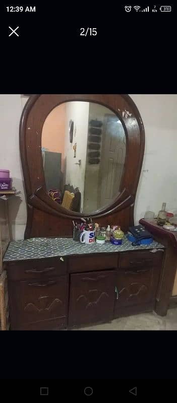 wooden Dressing Table 11