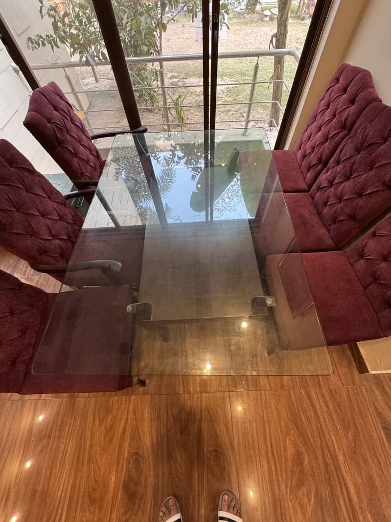 6 seater Dinning table with 6 chairs 3