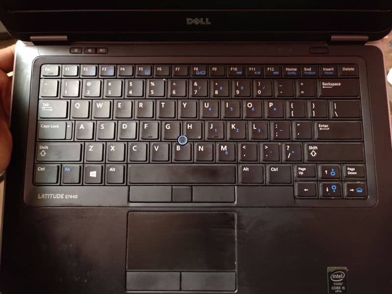 DELL Laptop Latitude E7440 3