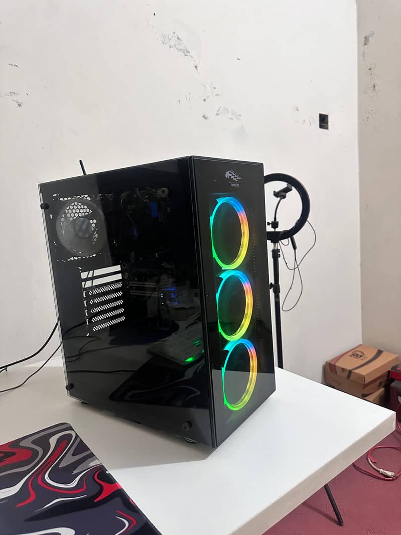 Gaming Pc with RGB Thunder gaming Casing 3