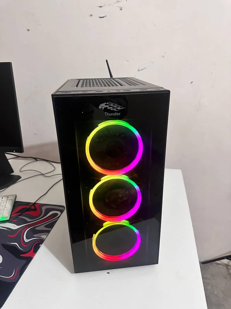 Gaming Pc with RGB Thunder gaming Casing 4