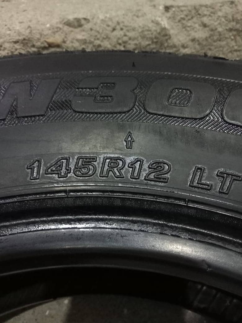 Bridgestone tyre Japan made with stepney for khyber, mehran, alto 2