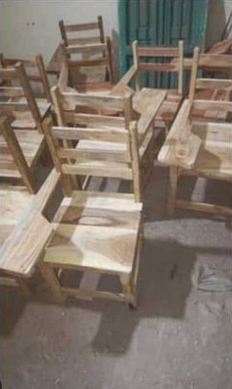 school chairs 3