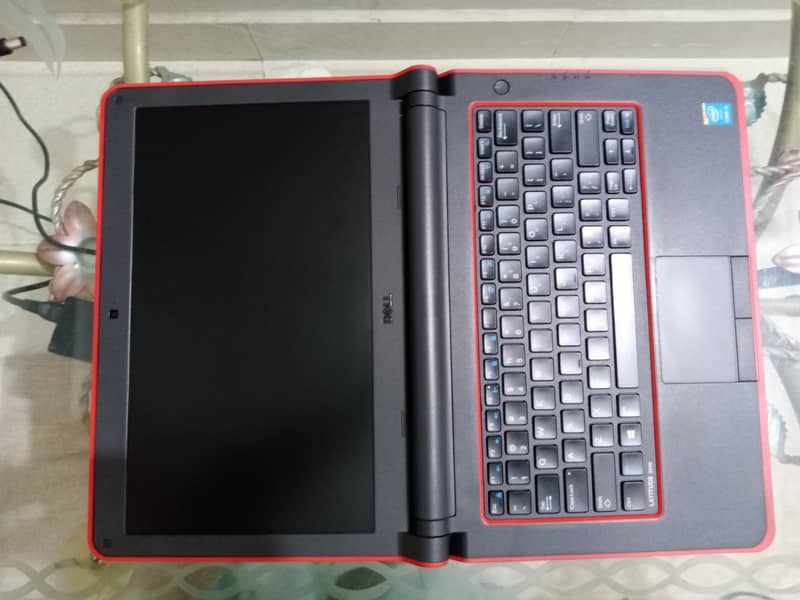 Laptop Dell Core i3 4th Generation 5