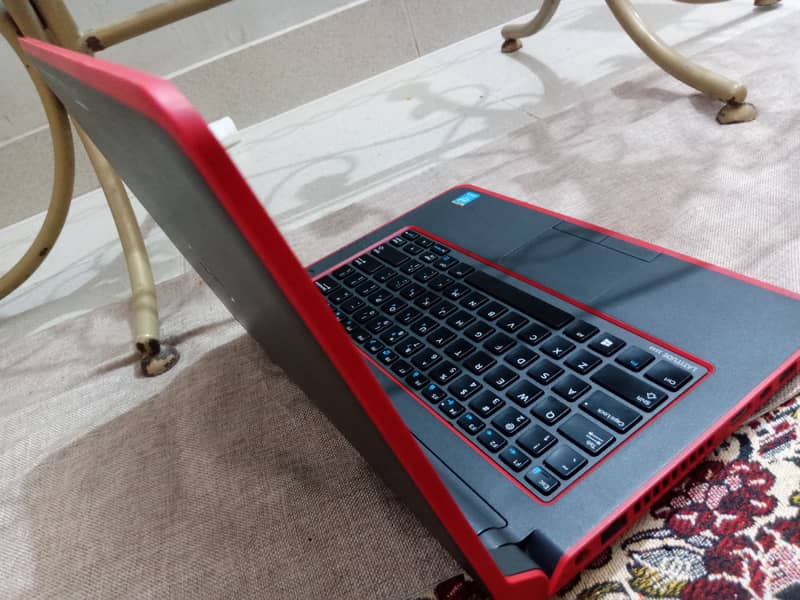 Laptop Dell Core i3 4th Generation 12