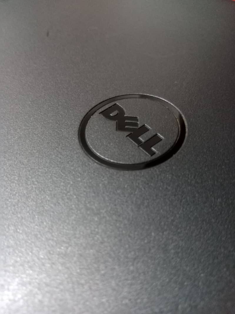 Laptop Dell Core i3 4th Generation 15