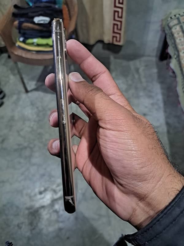 iphone xs 256 gb 9