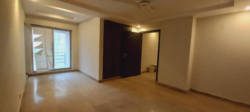 Three bed apartment available for rent in E-11 Islamabad 4