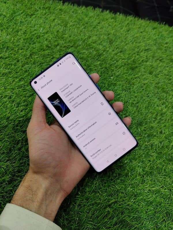 OnePlus 8 PRO RAM 12GB STORAGE 256GB.  Dual Sim Global 6