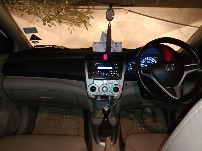 Honda City IVTEC 2017 13